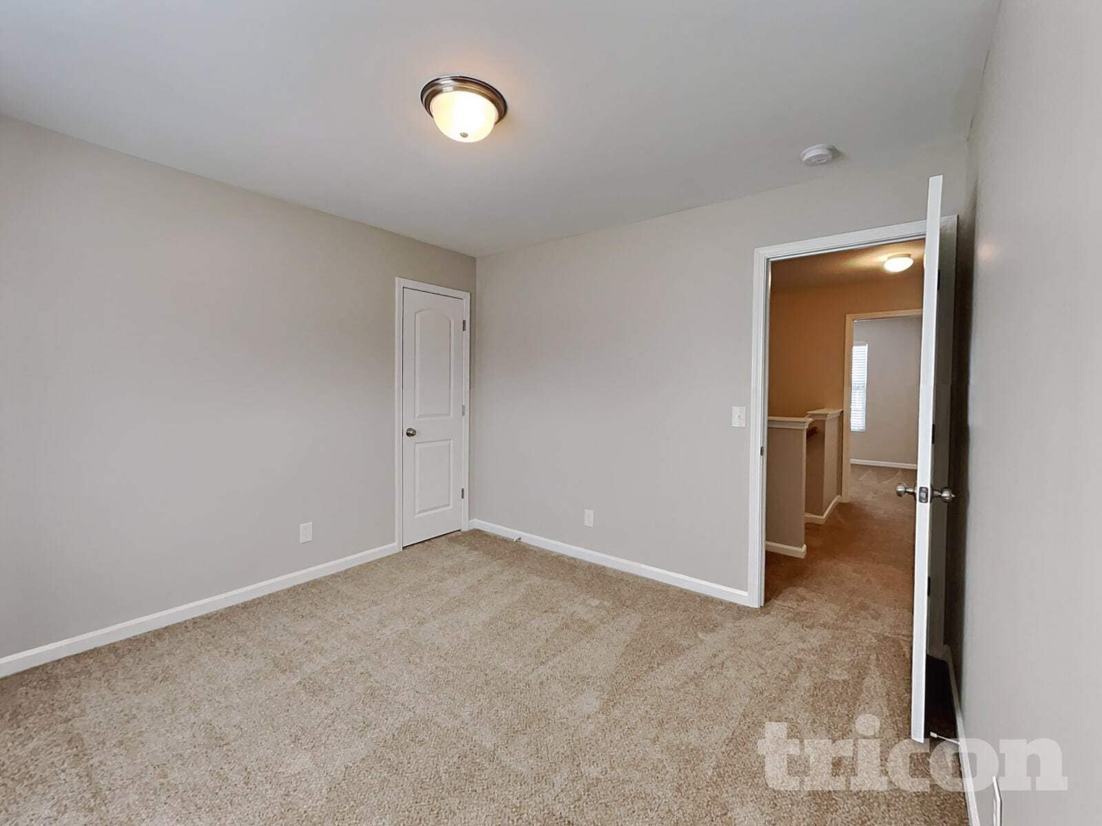 Building Photo - 2004 Blue Rock Ct