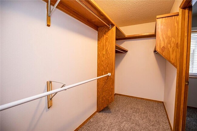 Building Photo - 301 SW C St