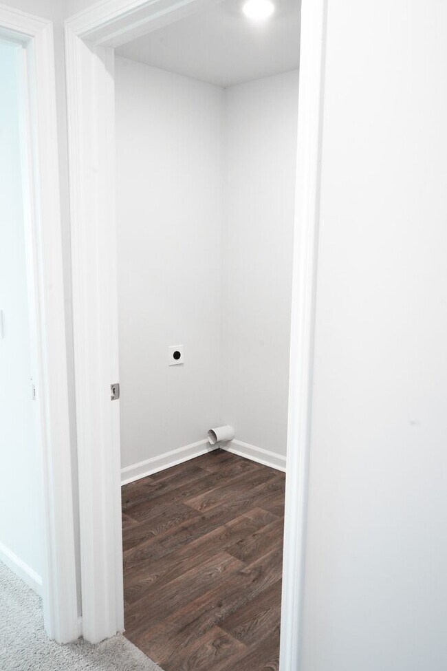 Building Photo - Available Soon!