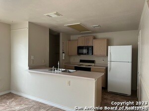 Building Photo - 5022 River Kenton