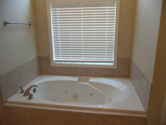 Building Photo - 3212 Rolling Hills Ln