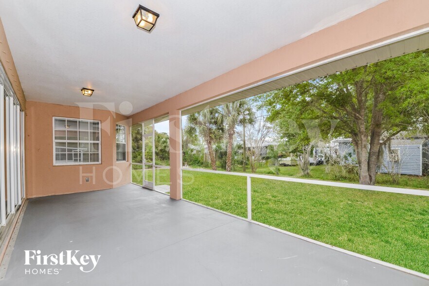 Building Photo - 2673 Vizza Ln