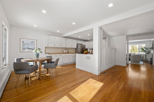 Building Photo - 48 Miller Rd