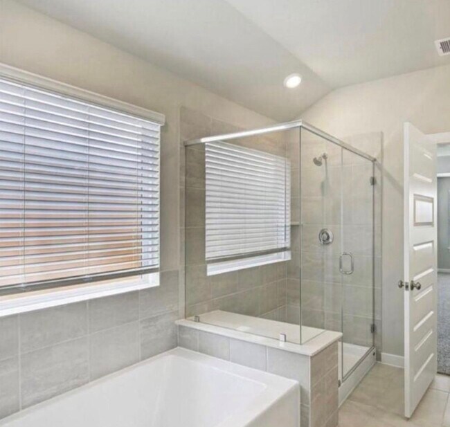 Building Photo - 3110 Winding Mile Ct