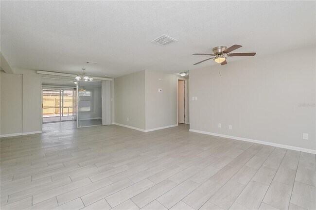 Building Photo - 9141 Haverford Ln