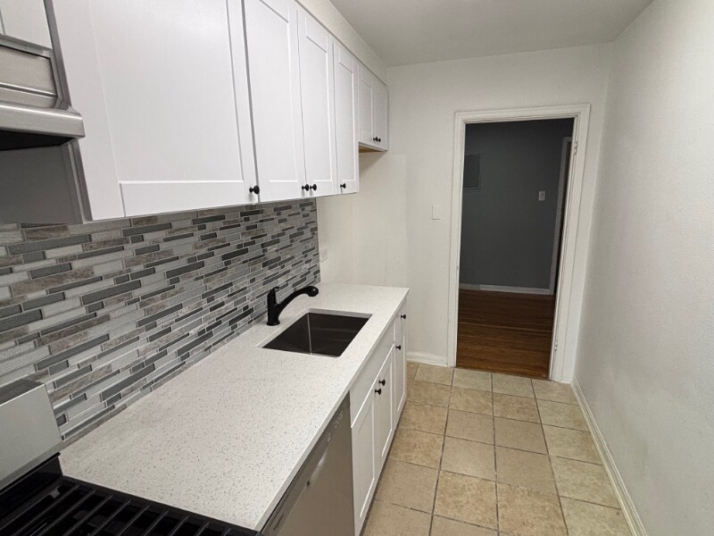 Building Photo - 85 N Grant St