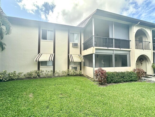 Building Photo - 5773 La Pinata Blvd