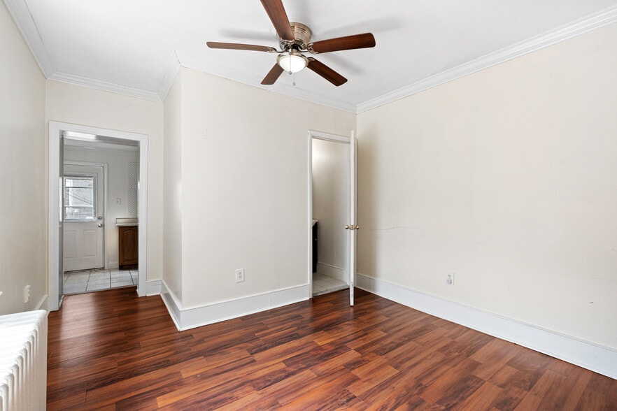 Building Photo - 4550 Silverwood St