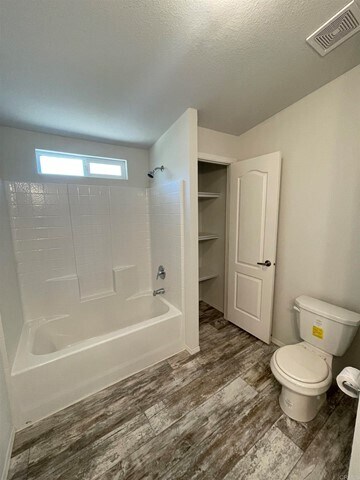 Building Photo - 3639 La Canada Rd