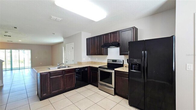 Building Photo - 364 Arbor Lakes Dr