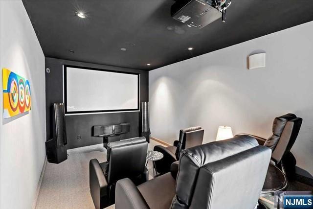 Building Photo - 954 Pines Terrace