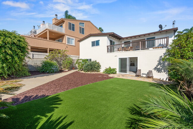 Building Photo - 3640 Princeton Ave