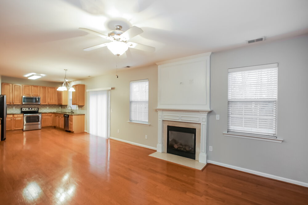 Building Photo - 4004 Houldsworth Dr