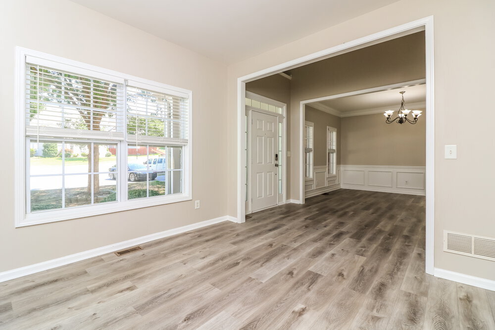 Building Photo - 337 Vinings Vintage Cir SE