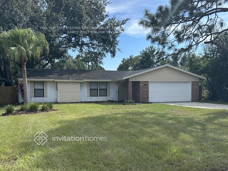 Primary Photo - 703 Redondo Dr