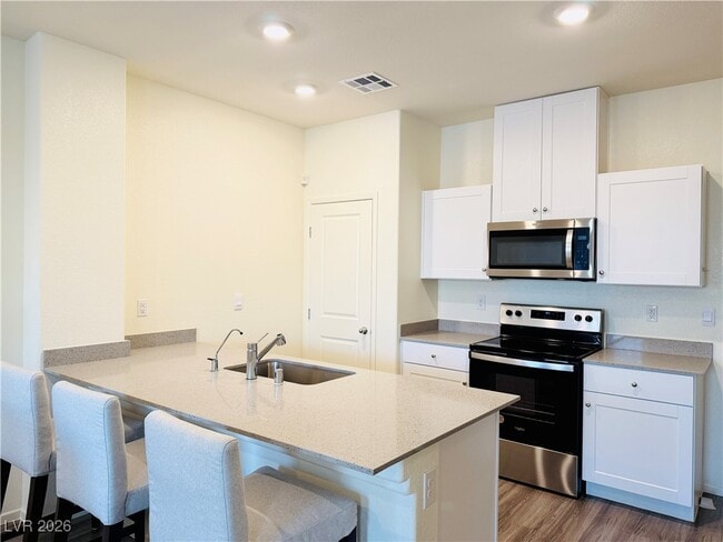 Building Photo - 502 Foothill Cove Ln