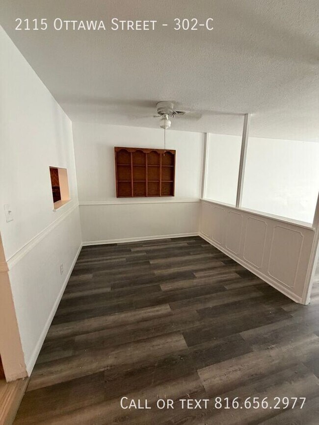 Building Photo - 2115 Ottawa St