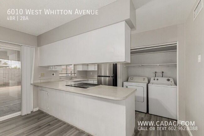 Building Photo - 6010 W Whitton Ave