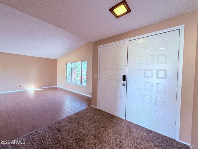 Building Photo - 4612 W Jupiter Way