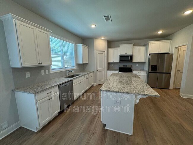 Building Photo - 1592 Laurel Blossom Walk