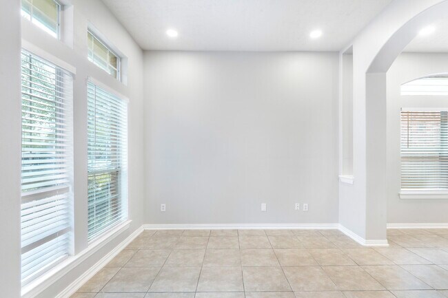 Building Photo - "Spacious 4-Bed Oasis with 2 Full Baths in Spring, TX - 2,235 Sq Ft of Comfort!"