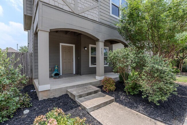 Building Photo - 4607 Graceful Ln