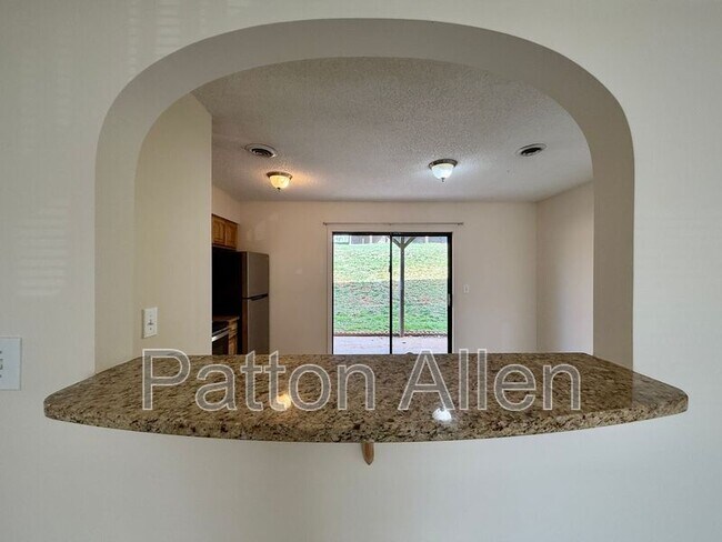 Building Photo - 23 Dawnwood Cir