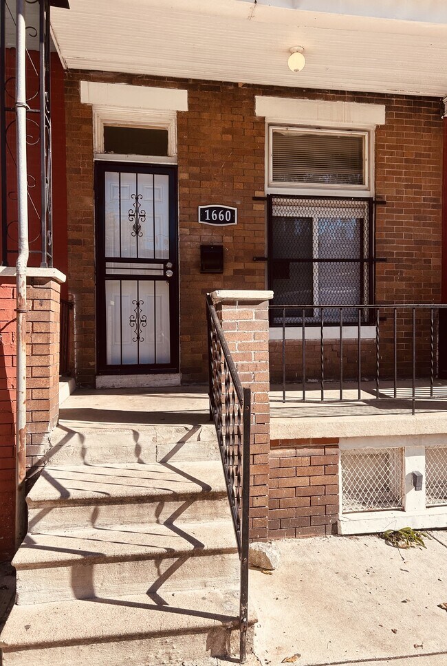 Building Photo - 1660 Normal Ave