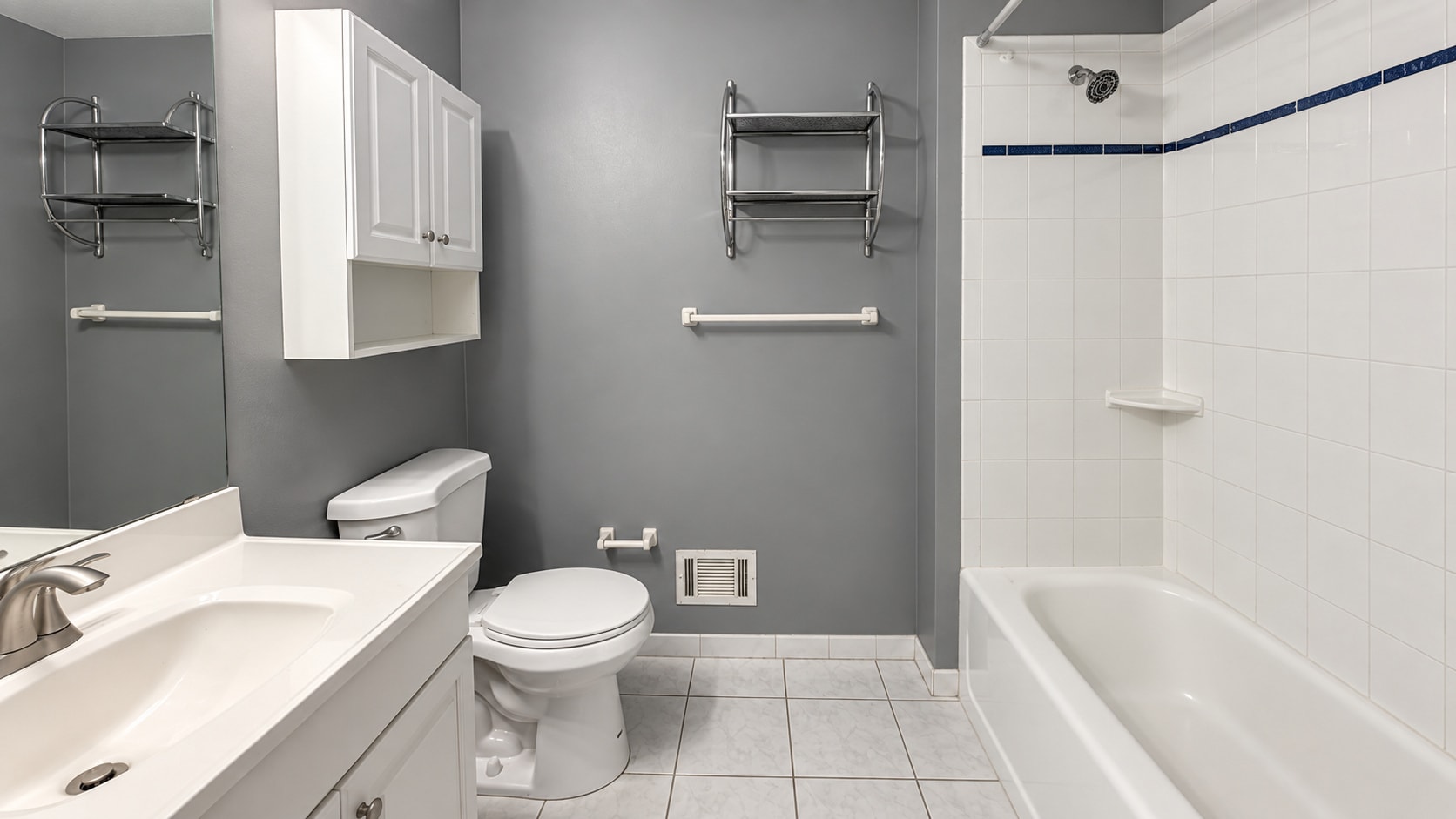 BATHROOM - 29 Pembrook Ave