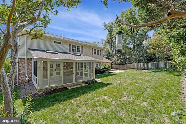 Building Photo - 7730 Falstaff Rd