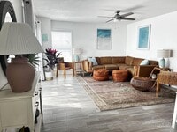 Building Photo - 1100 Fort Pickens Rd