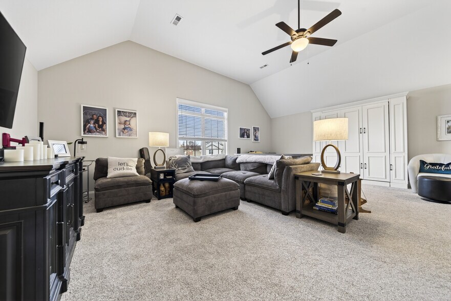 Building Photo - 163 Gabriella Ct