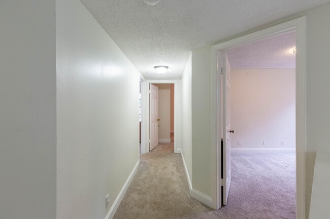 Building Photo - 103 Weybridge Cir
