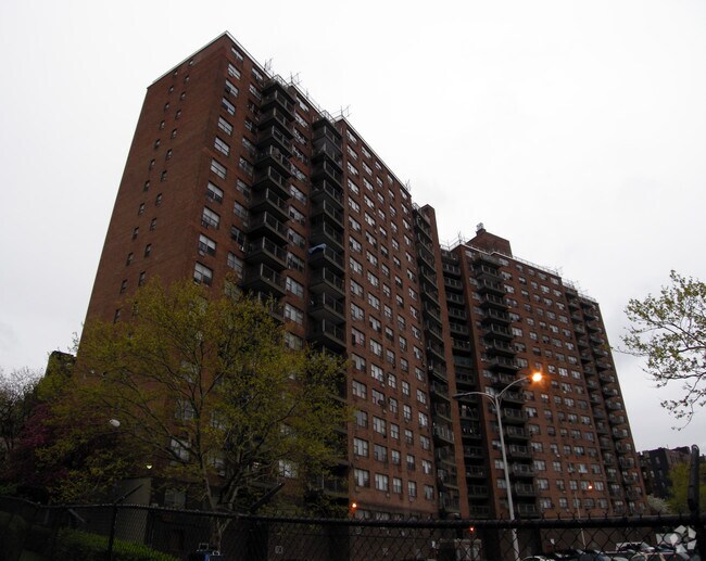 Fulton Tower 530540 E 169th St Bronx NY 10456 Apartment Finder