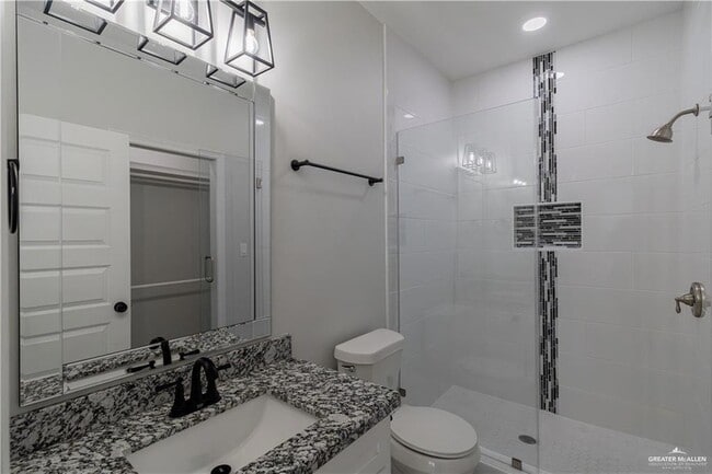 Building Photo - 5604 N Crown Point