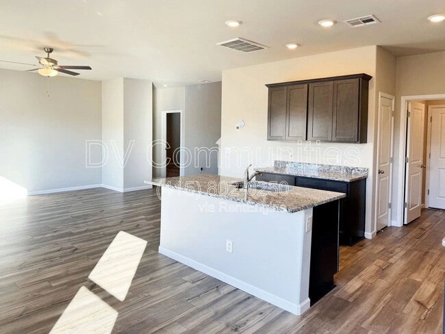 Building Photo - 1712 Amaranth Ln