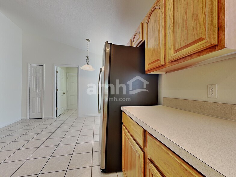 Building Photo - 15004 Shaw Rd