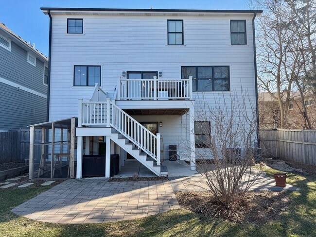 Building Photo - 4524 Sterling Rd