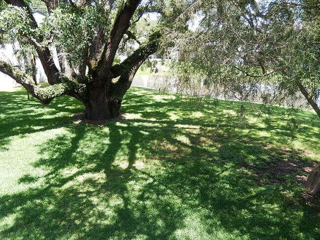 Building Photo - 1317 Airport Dr