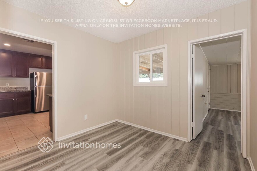 Building Photo - 8943 Conway Dr