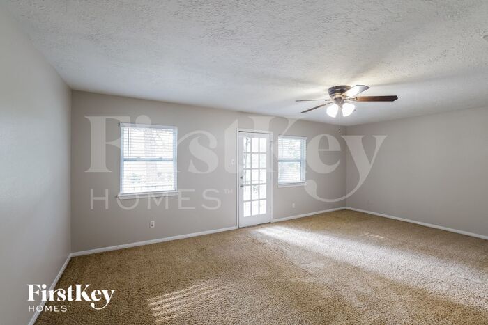 Building Photo - 25603 Pecan Valley Cir