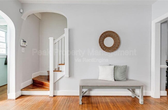 Building Photo - 4504 Hanover Ave