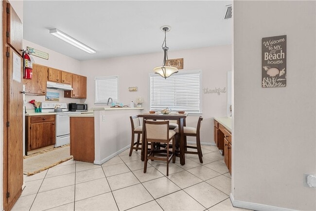 Building Photo - 15010 Leeward Dr