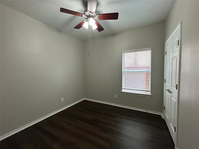 Building Photo - 4215 Glen Garden Dr