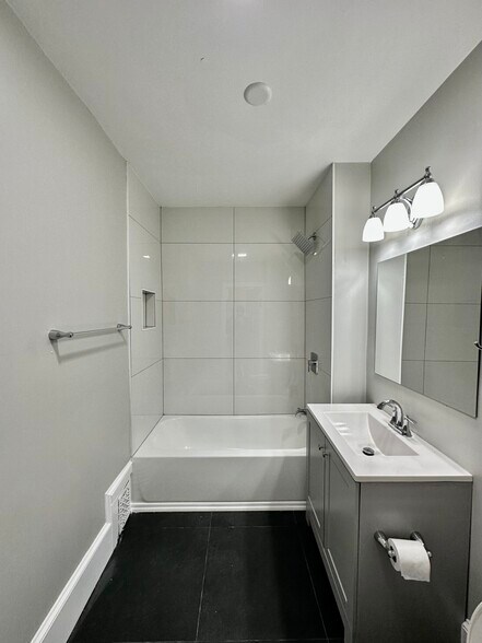 Building Photo - 203 Westville St