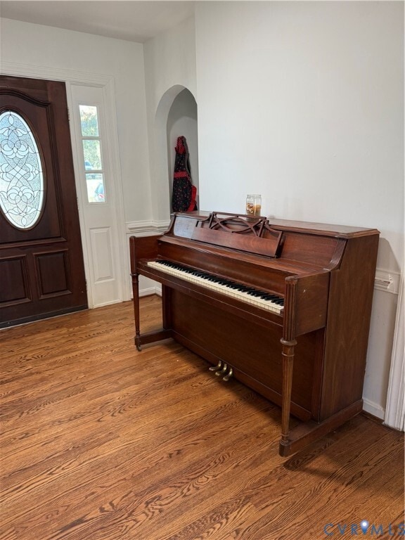 Building Photo - 8 English Oak Cir