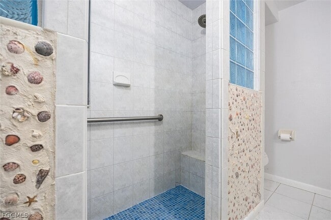 Building Photo - 7261 Albany Rd