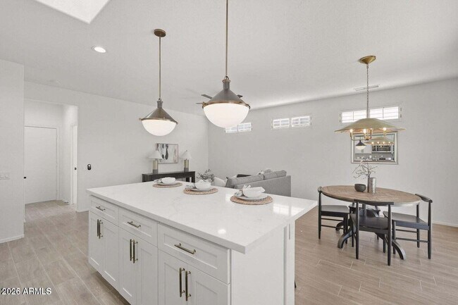 Building Photo - 22408 N Las Vegas Dr