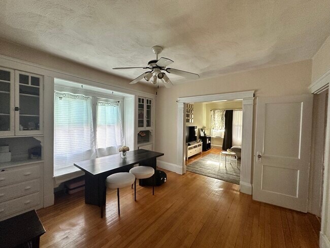Building Photo - 283 Alewife Brook Pkwy