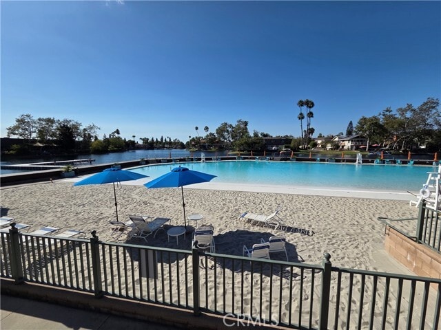 Building Photo - 24776 Glenwood Dr